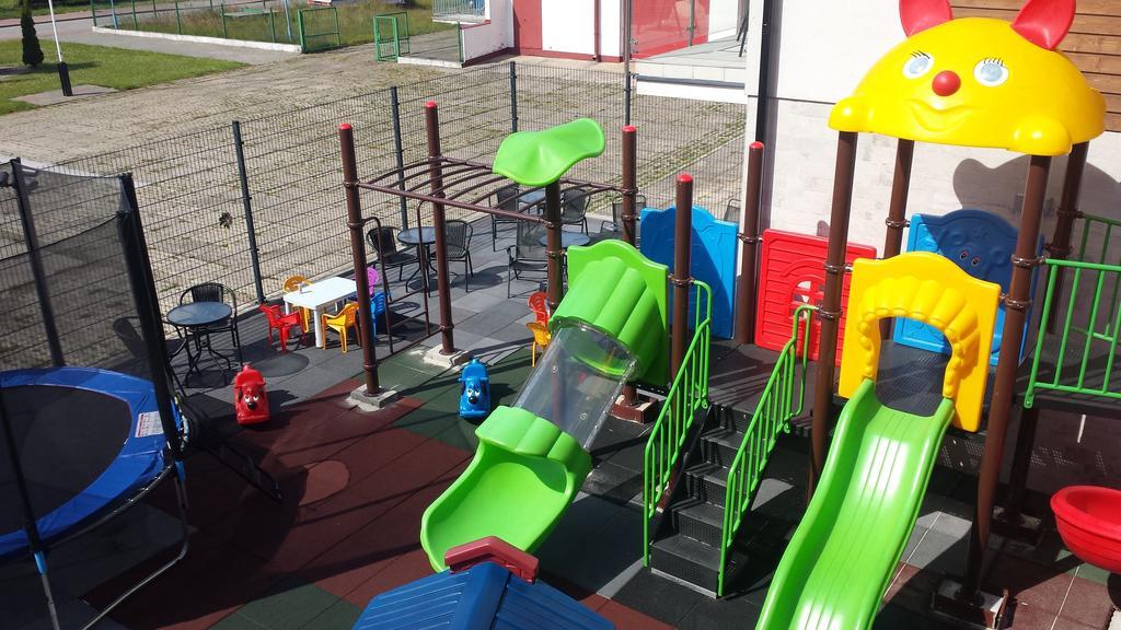 Marina Jastarnia Apartamenty W Budynku Z Basenem Exterior foto