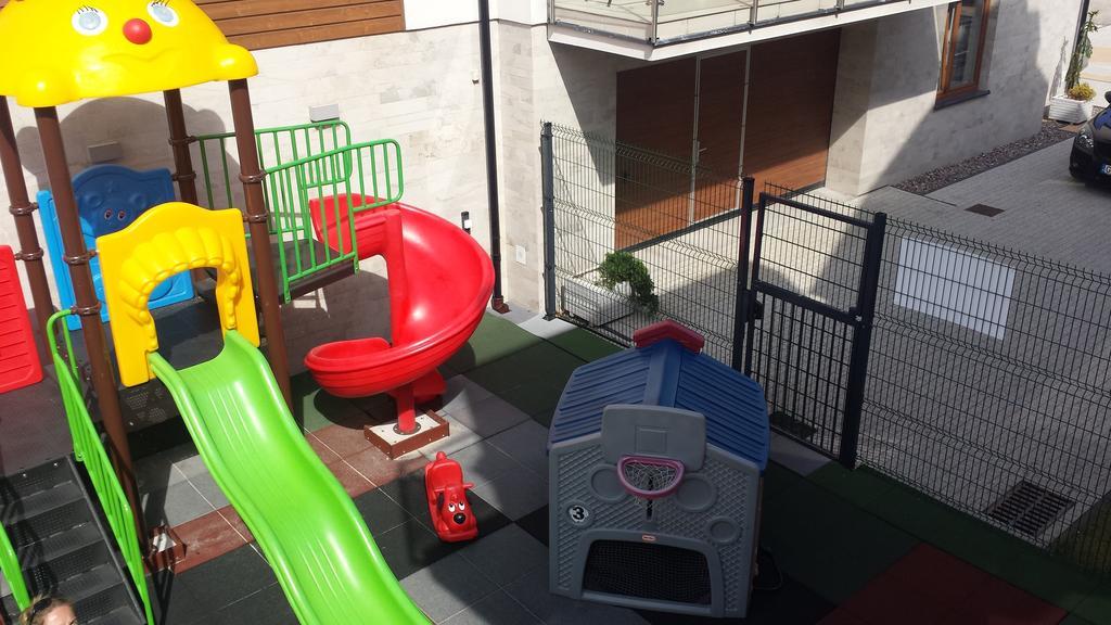 Marina Jastarnia Apartamenty W Budynku Z Basenem Exterior foto