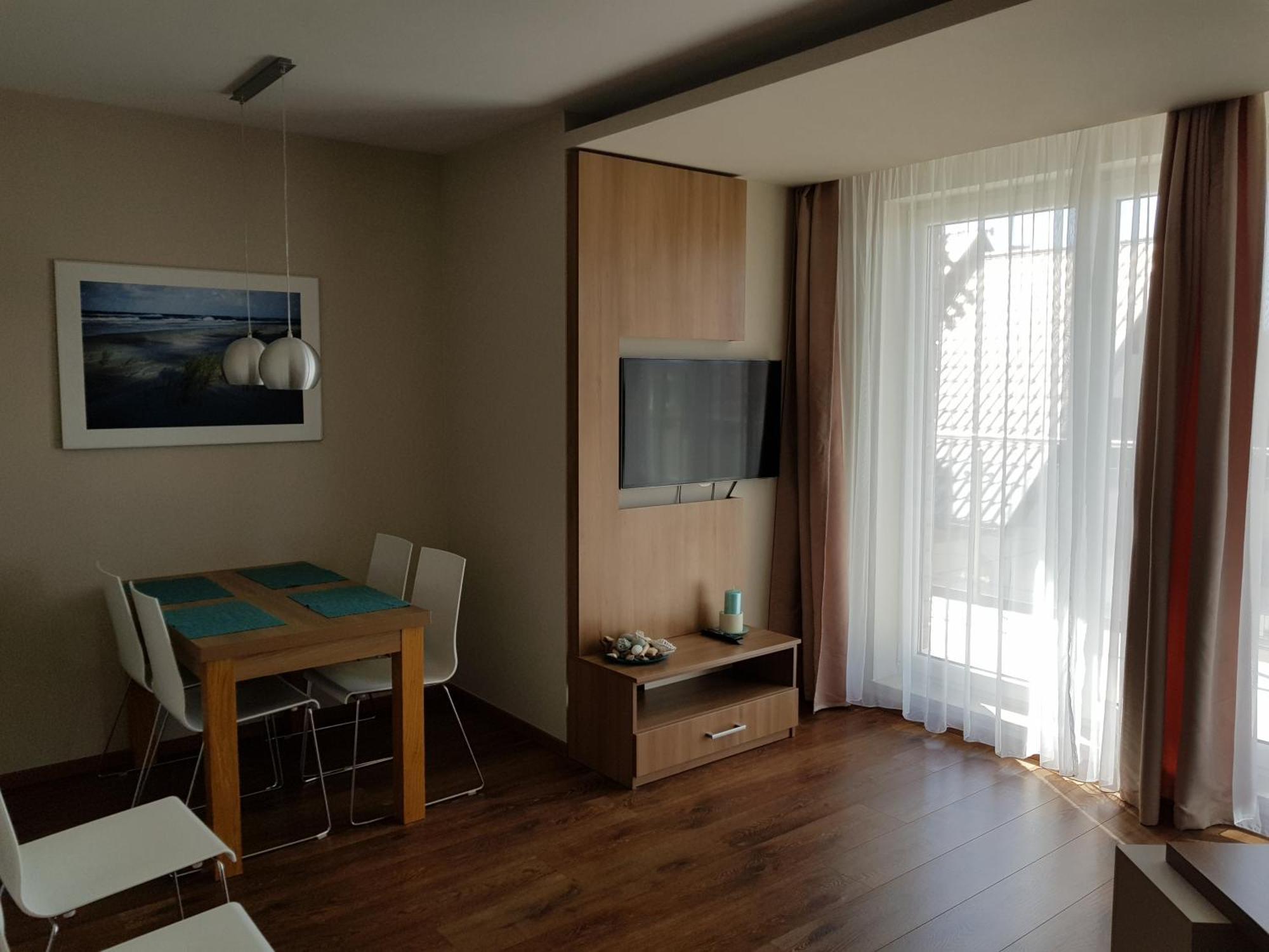 Marina Jastarnia Apartamenty W Budynku Z Basenem Zimmer foto