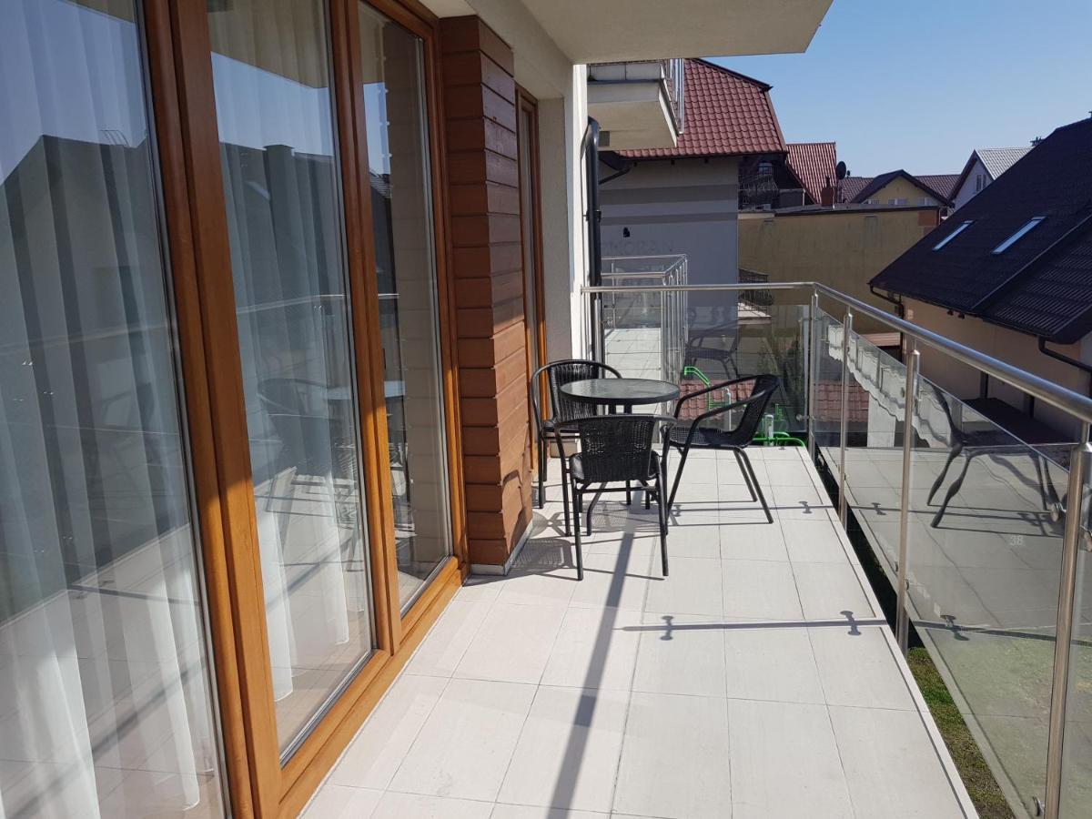 Marina Jastarnia Apartamenty W Budynku Z Basenem Exterior foto